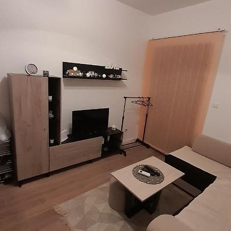 Apartman Tia วรินรัชกา บานยา ภายนอก รูปภาพ